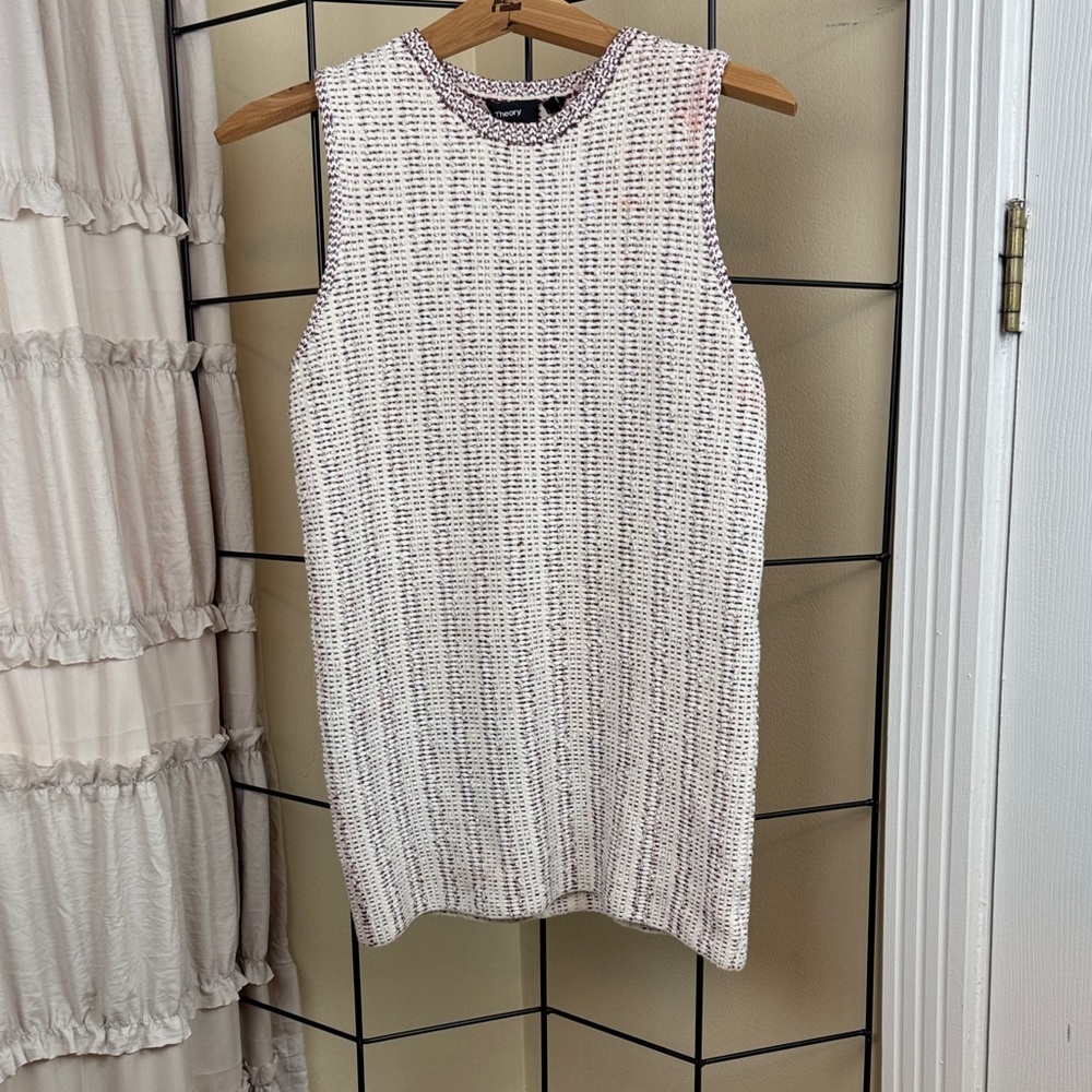Theory Textured Knit Top in Cream and Burgundy Size Small